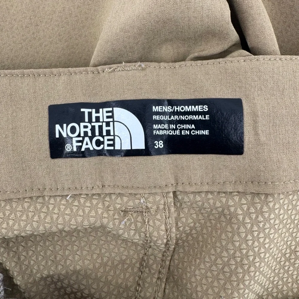 The North Face Mens 38 FlashDry Hiking Shorts Khaki Tan Stretch Cargo Outdoor